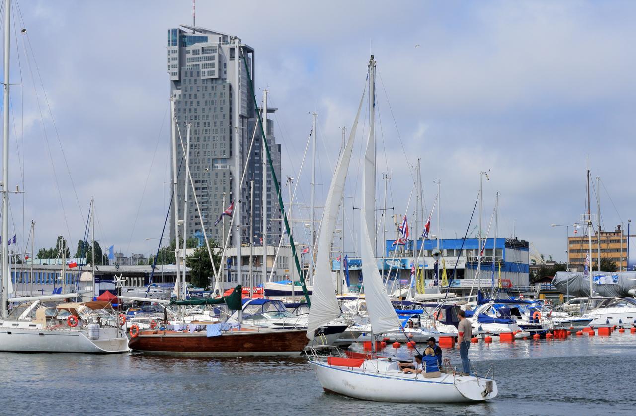 The Marine Plaza - Sea Towers Apartment Gdynia Exterior photo